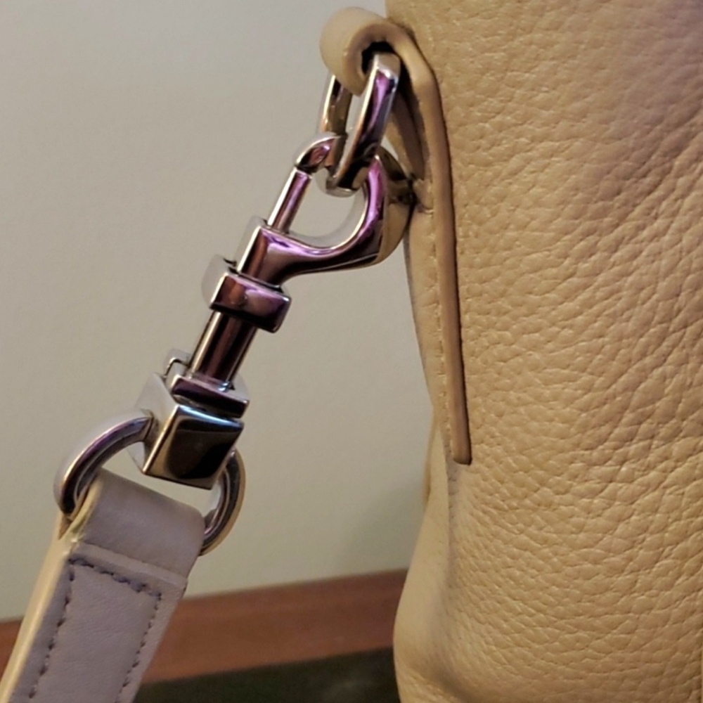 Tory Burch - Picture 8 of 8